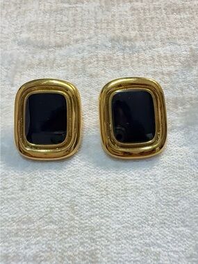 Vintage Style 18K Gold Plated Rectangle Black Enamel Stud Earrings
